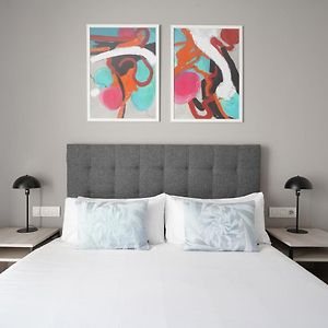 Apartamento Grande de 2 Dormitorios